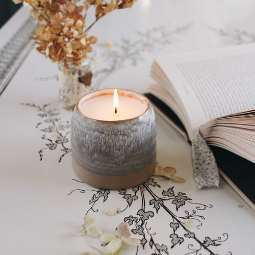 Greta Growing Candle - Thumbnail 3